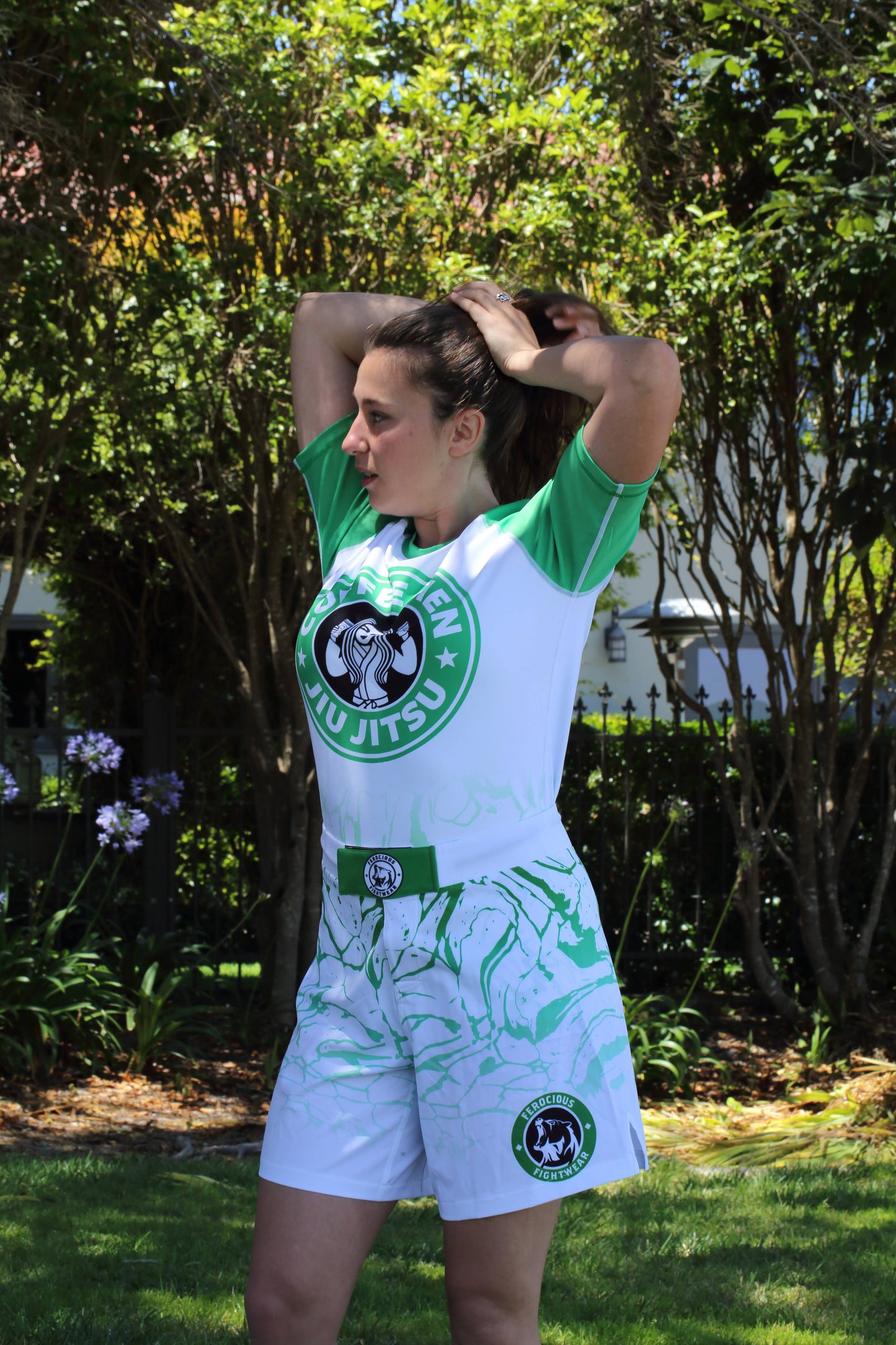 WHITE AND GREEN WOMENS SPLASH MMA SHORTS