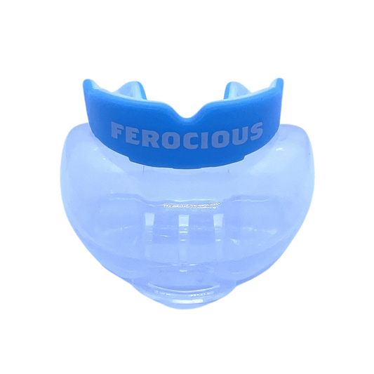 LIGHT BLUE AND WHITE ADULT MOUTHGUARD